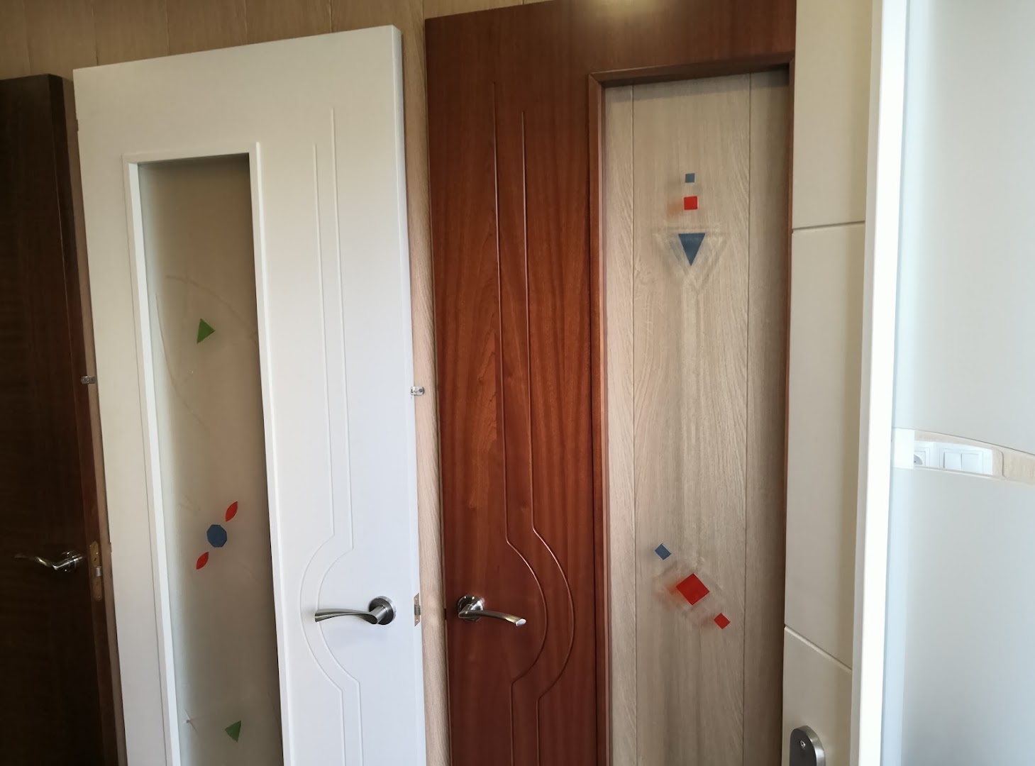 Puertas suelos y armarios Lorenzo. — Fotos 4